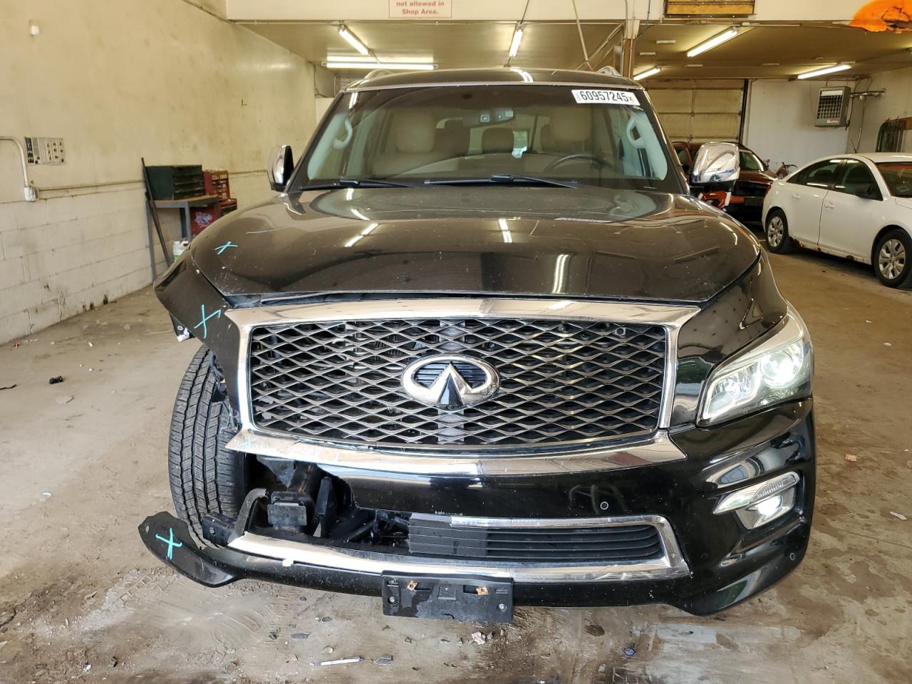 INFINITI QX80