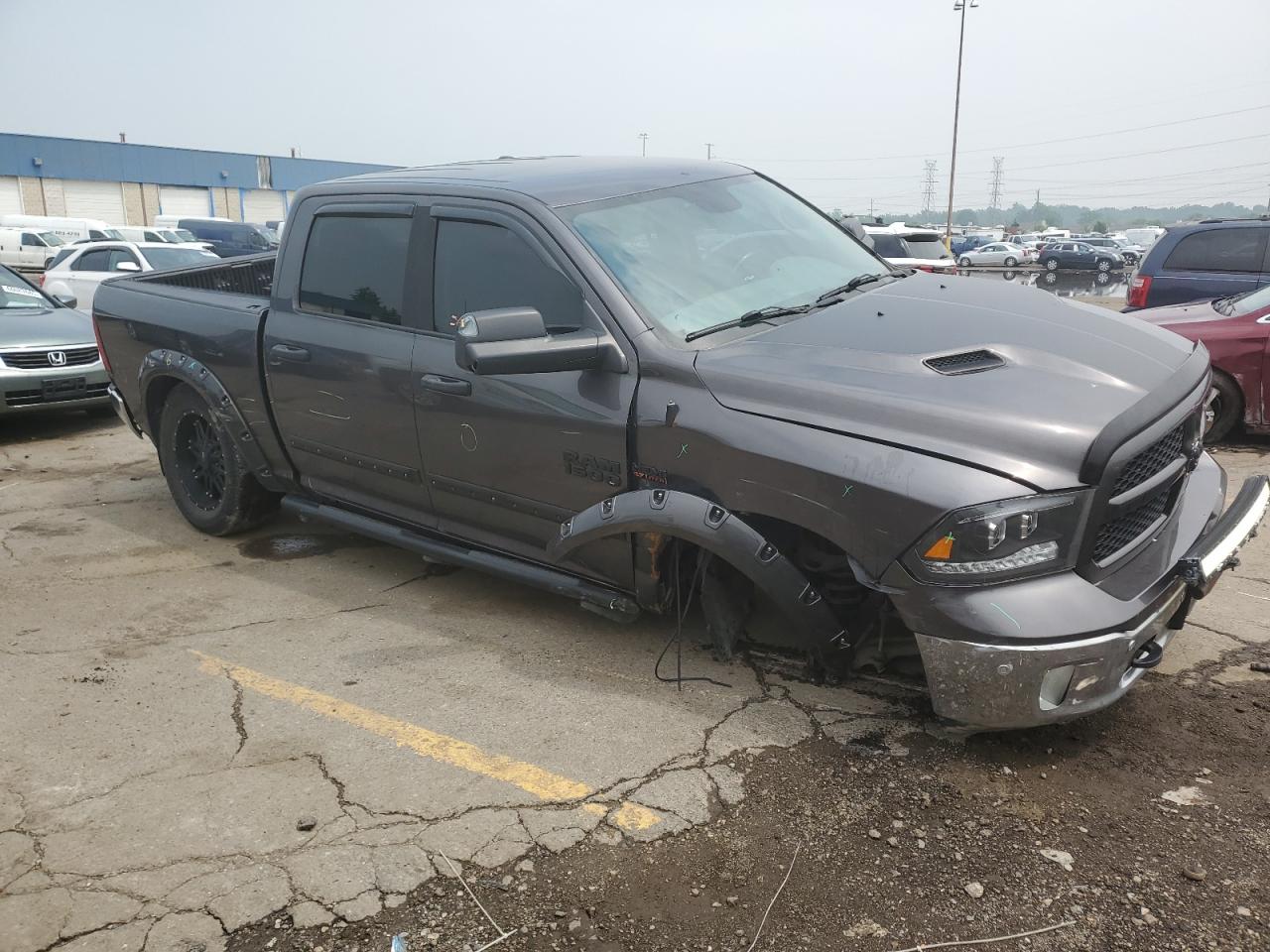 RAM 1500 SLT