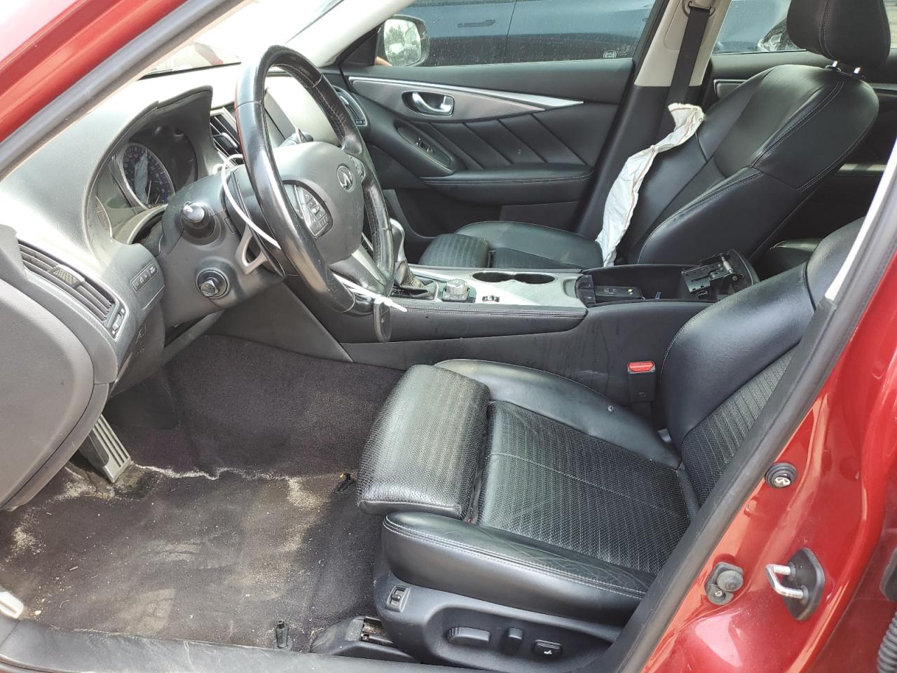 INFINITI Q50 PREMIUM