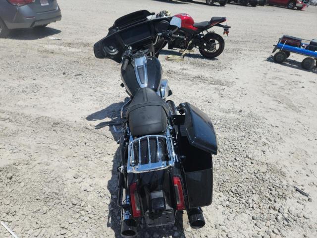 2024 HARLEY-DAVIDSON FLHX 1HD1KB718RB618708