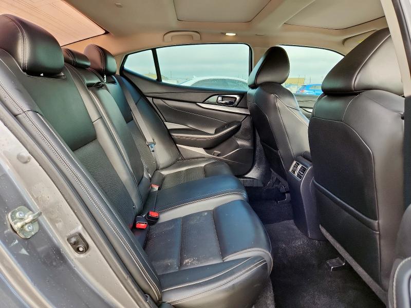 2017 NISSAN MAXIMA 3.5 - 1N4AA6AP8HC387431