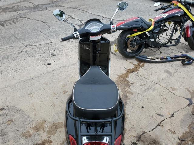 2023 VESPA PRIMAVERA/ ZAPCA06B4P5202581