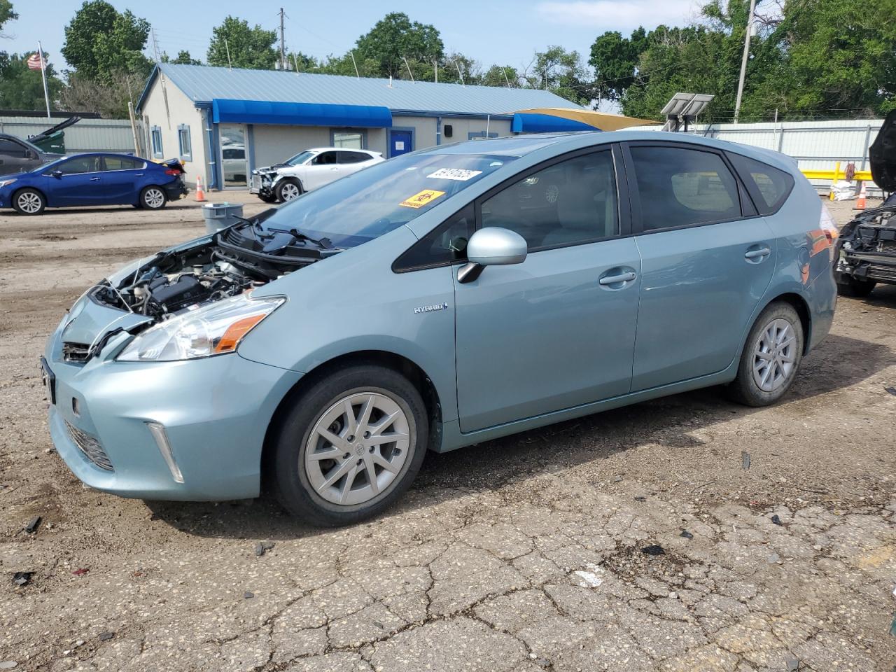 TOYOTA PRIUS V