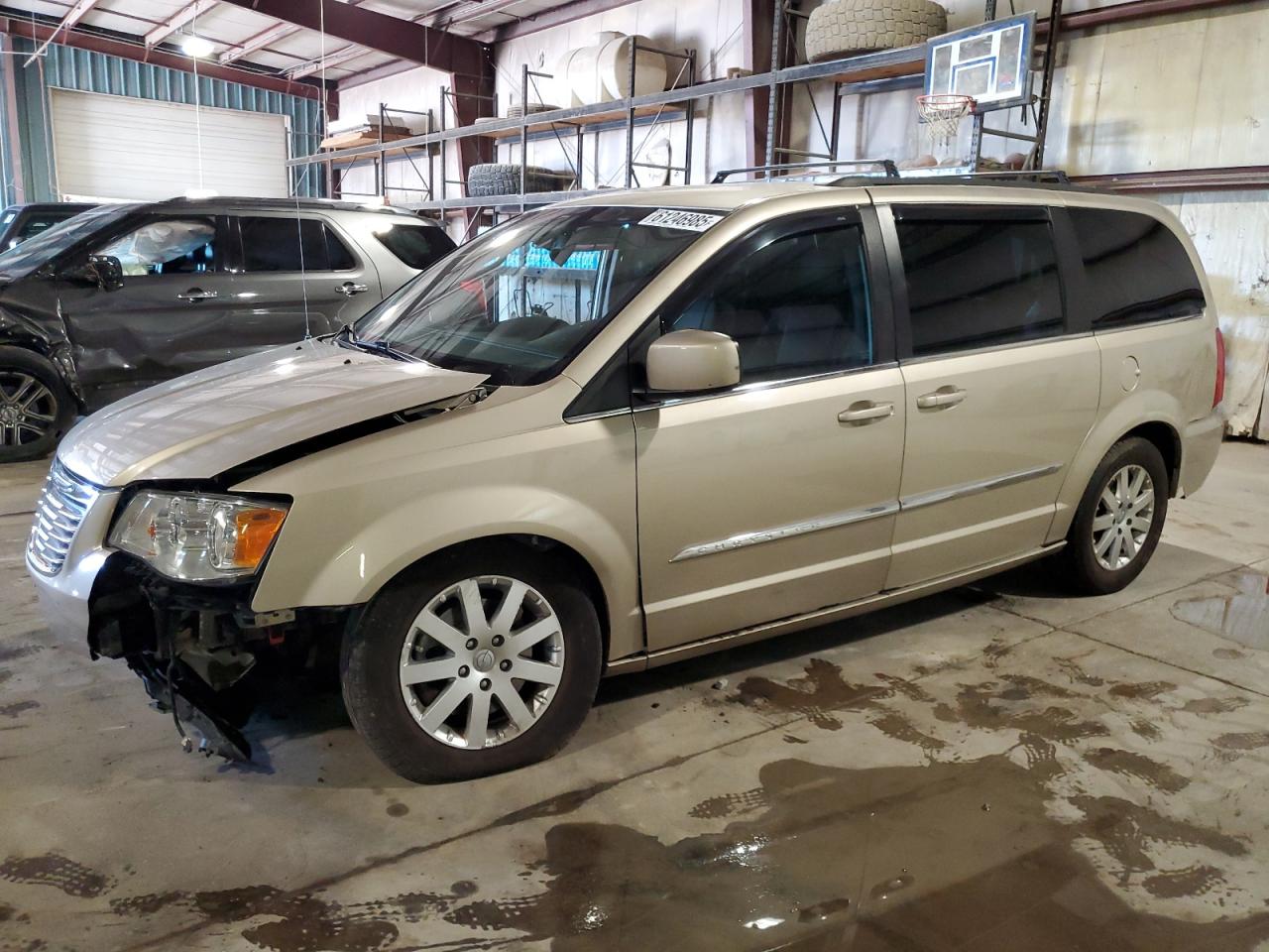 CHRYSLER TOWN & COUNTRY TOURING