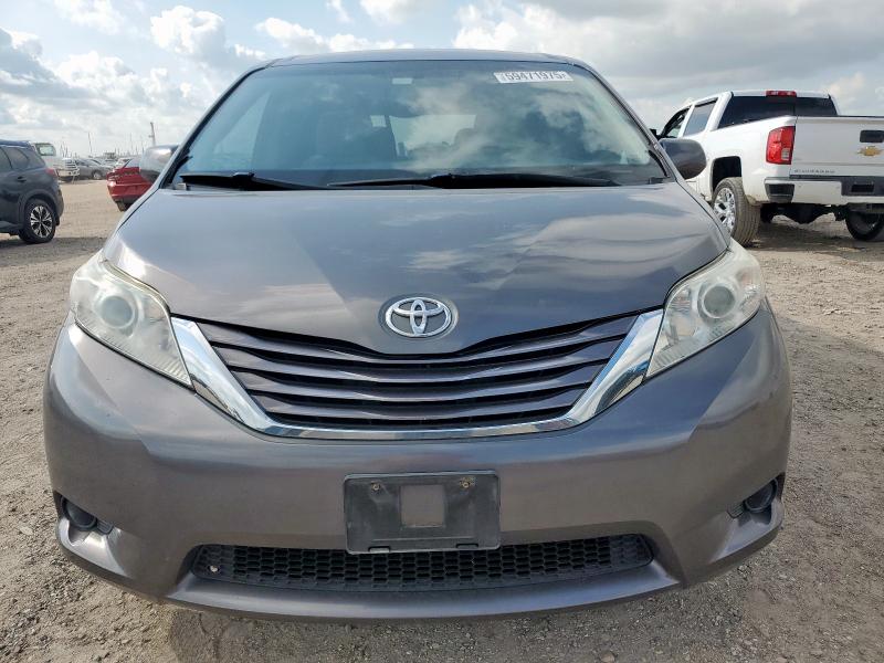 2017 TOYOTA SIENNA LE 5TDKZ3DC5HS885101