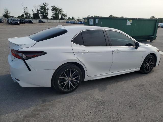 Vin: 4t1g11ak5pu796793, lot: 58501965, toyota camry se night shade 20233