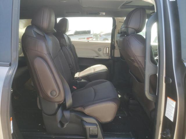 2023 TOYOTA SIENNA LIM 5TDESKFC6PS099606