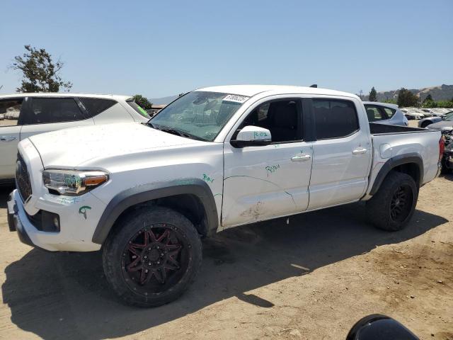 Vin: 5tfcz5an3jx160750, lot: 61806225, toyota tacoma double cab 2018 img_1