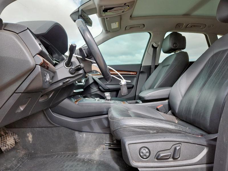 2018 AUDI Q5 PREMIUM WA1ANAFY3J2025550