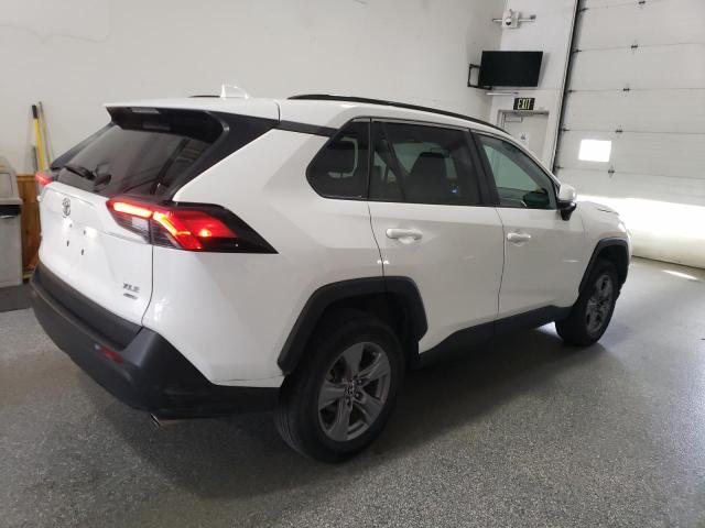 Vin: 2t3p1rfv0nw250943, lot: 61498095, toyota rav4 xle 20223