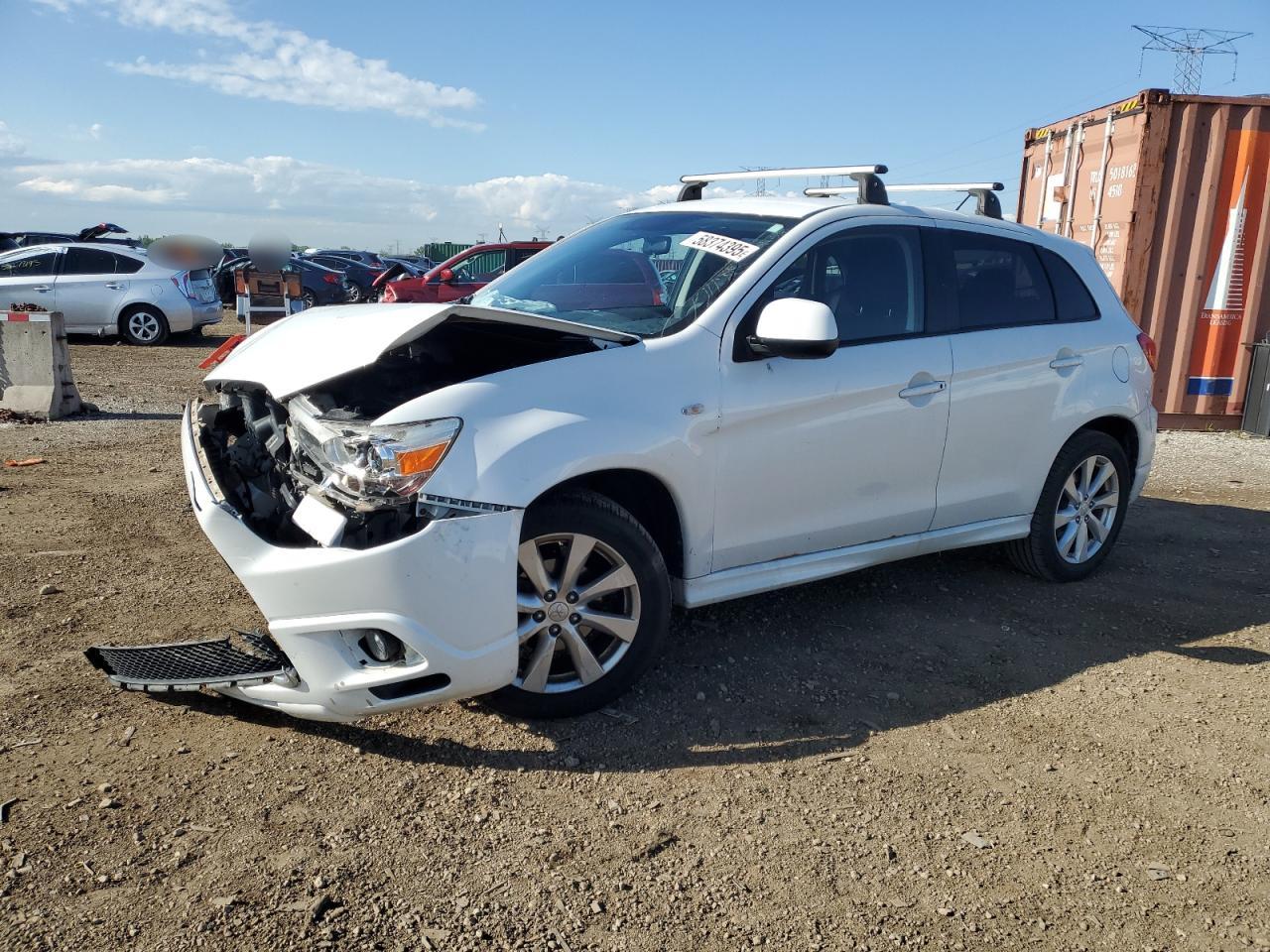 MITSUBISHI OUTLANDER SE