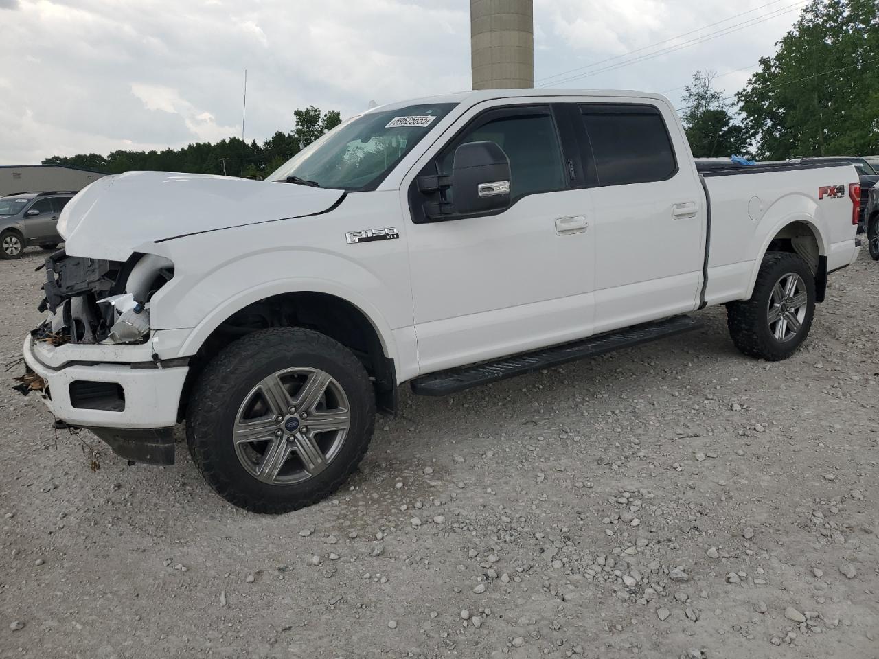 FORD F-150 SUPERCREW