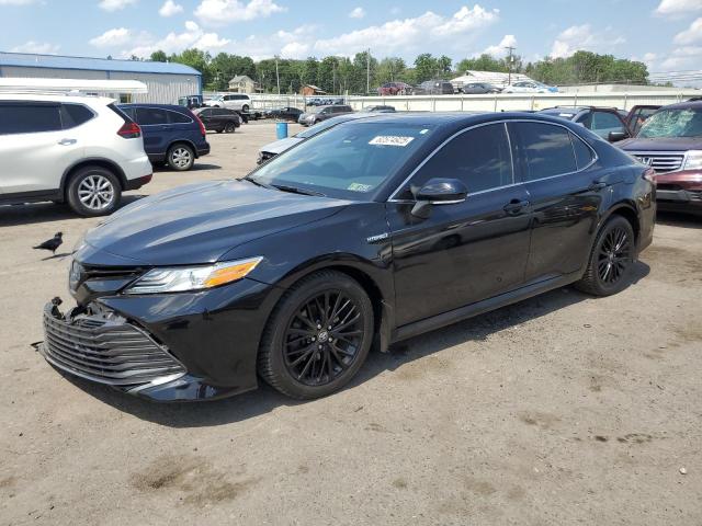 TOYOTA CAMRY XLE