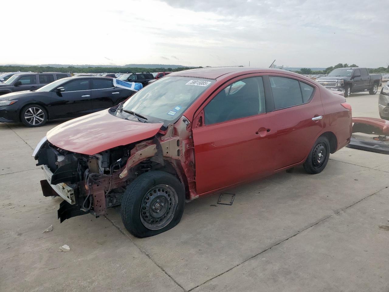 NISSAN VERSA S