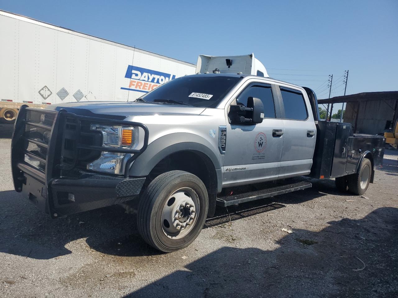 FORD F-550 SUPER DUTY