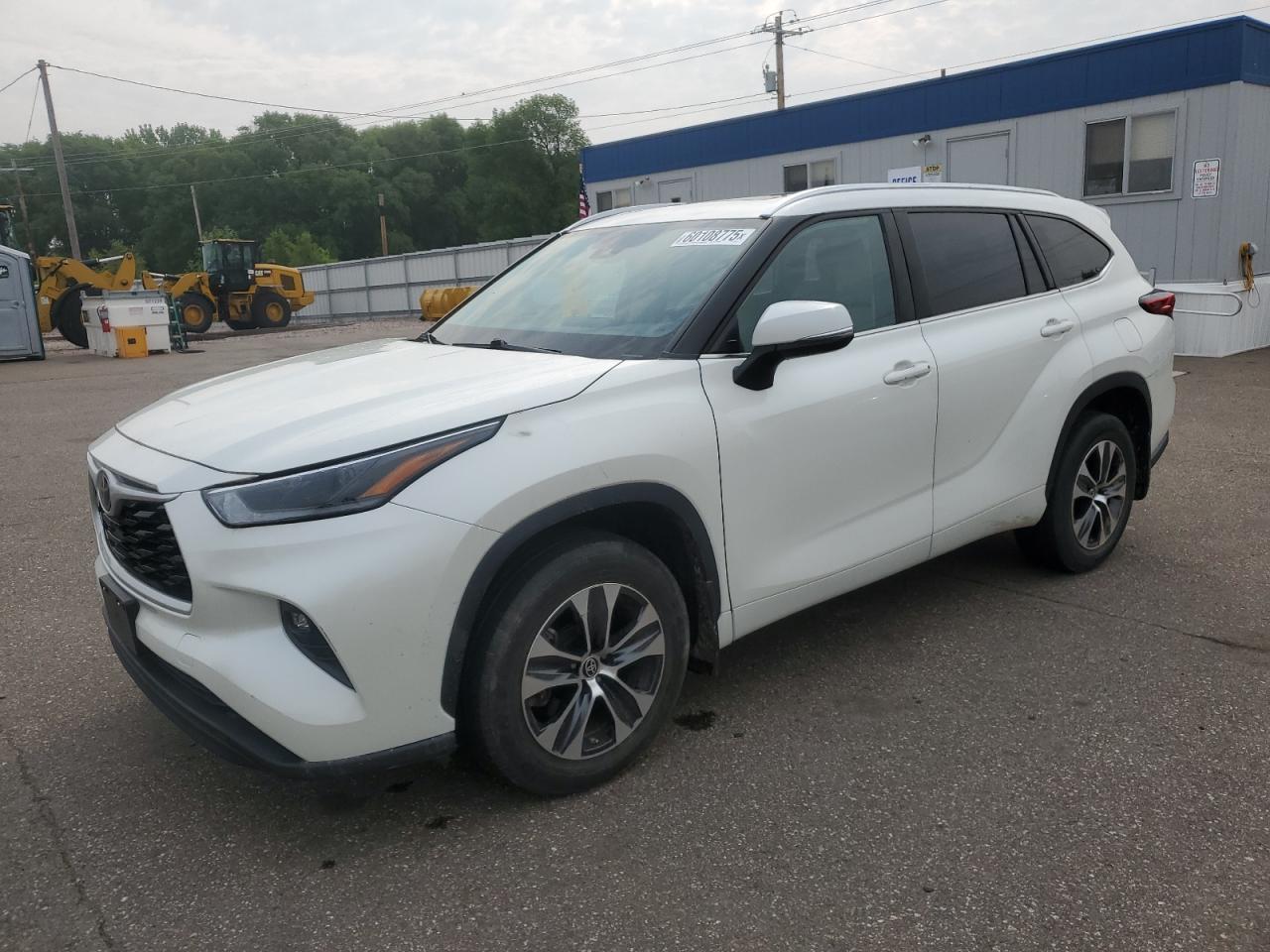 TOYOTA HIGHLANDER XLE