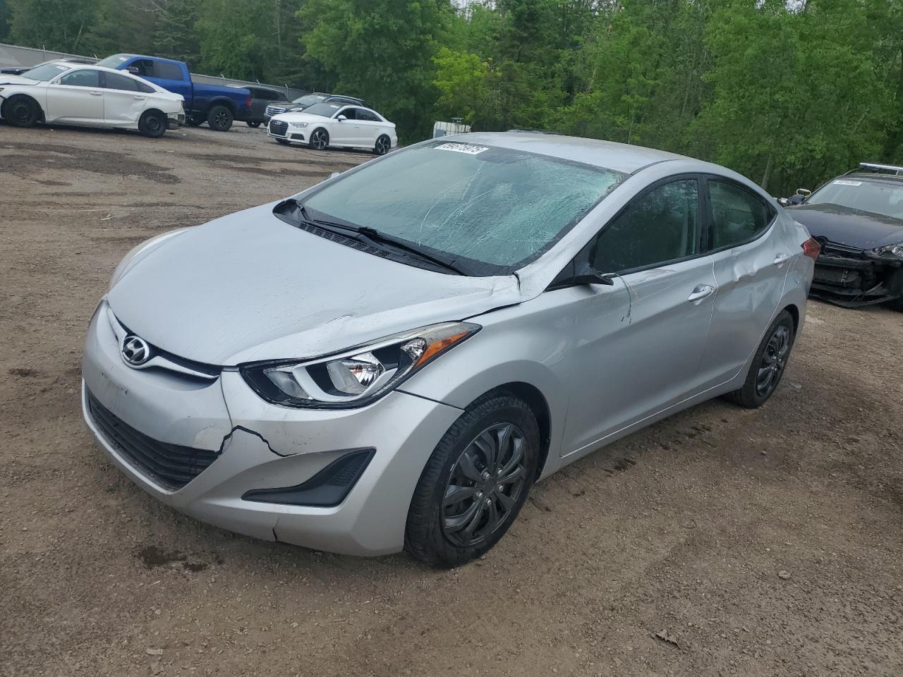 HYUNDAI ELANTRA SE