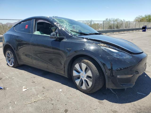 2024 TESLA MODEL Y 7SAYGDEE9RF006911