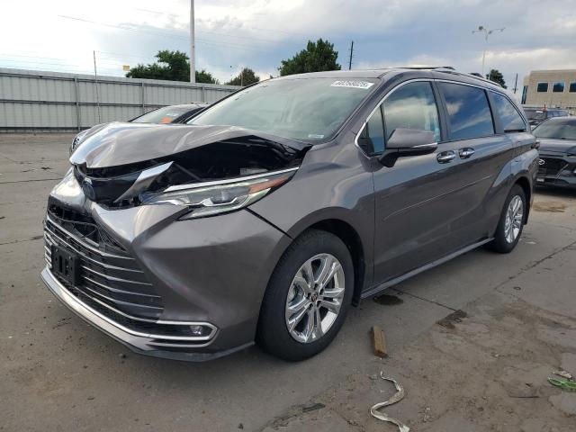 TOYOTA SIENNA LIM