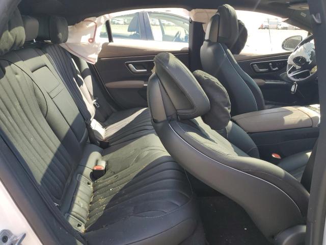 2022 MERCEDES-BENZ EQS SEDAN W1KCG4EB4NA001640