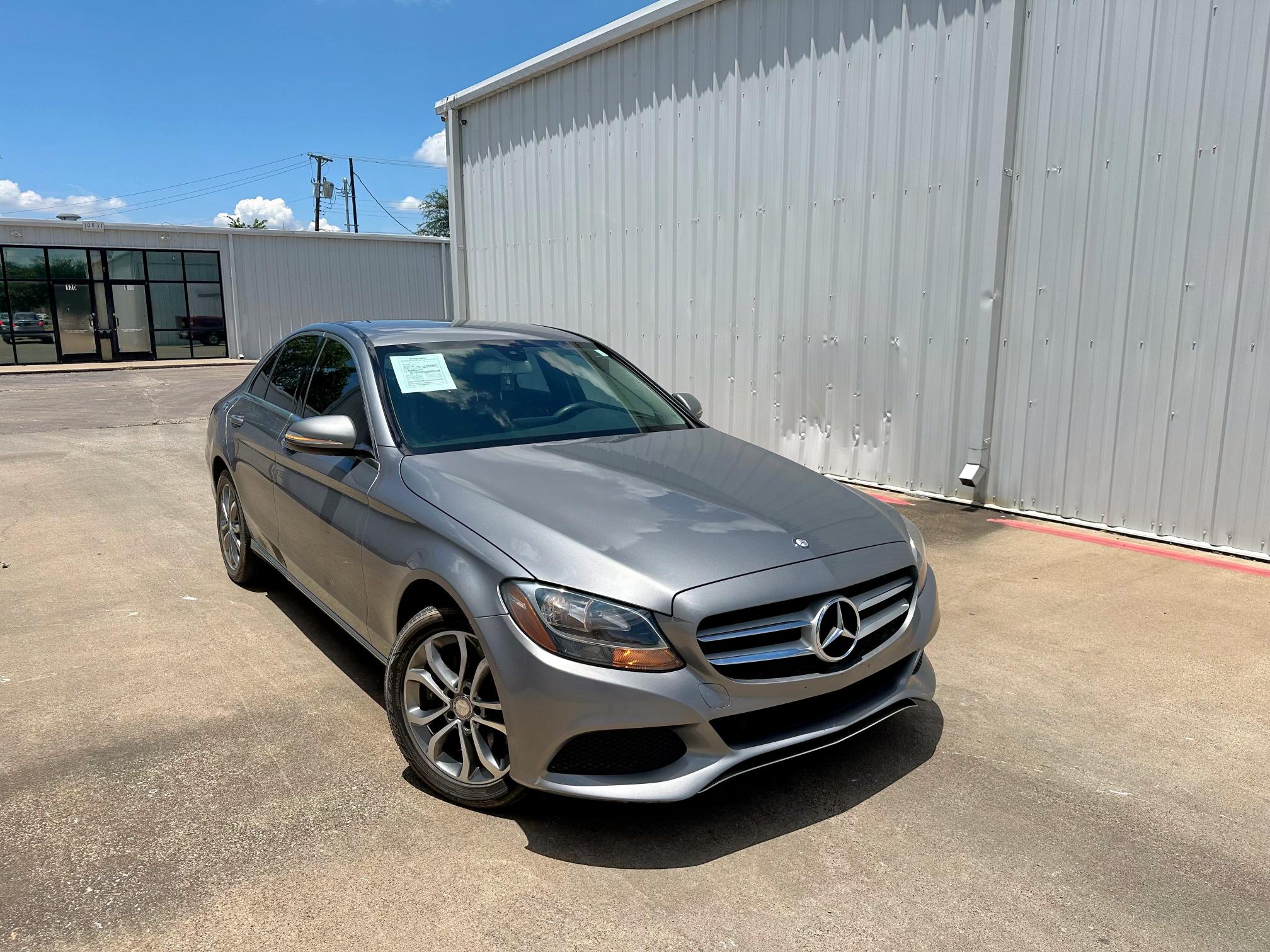 Vin: 55swf4kb0fu074218, lot: 63150245, mercedes-benz c-class 300 4matic 2015 img_1