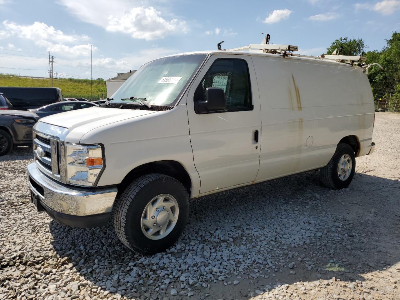FORD ECONOLINE E250 VAN