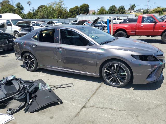 2019 TOYOTA CAMRY XSE 4T1B61HK4KU765982