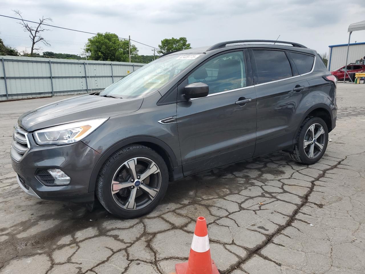 Lot #3186170475 2017 FORD ESCAPE SE