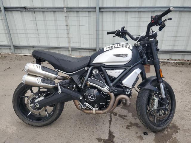 DUCATI SCRAMBLER 2023 silver  gas ML0KAFCP0PT001692 photo #1