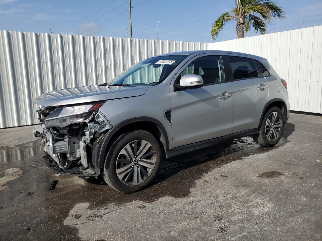MITSUBISHI OUTLANDER S/SE