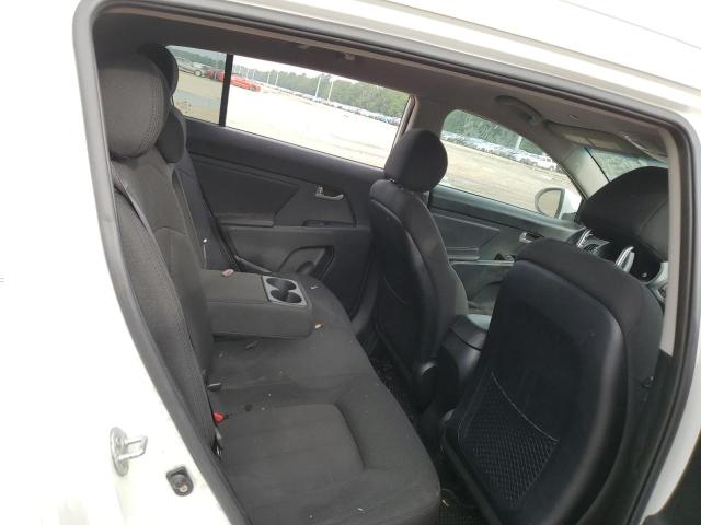 KNDPBCA23C7221128 2012 KIA SPORTAGE