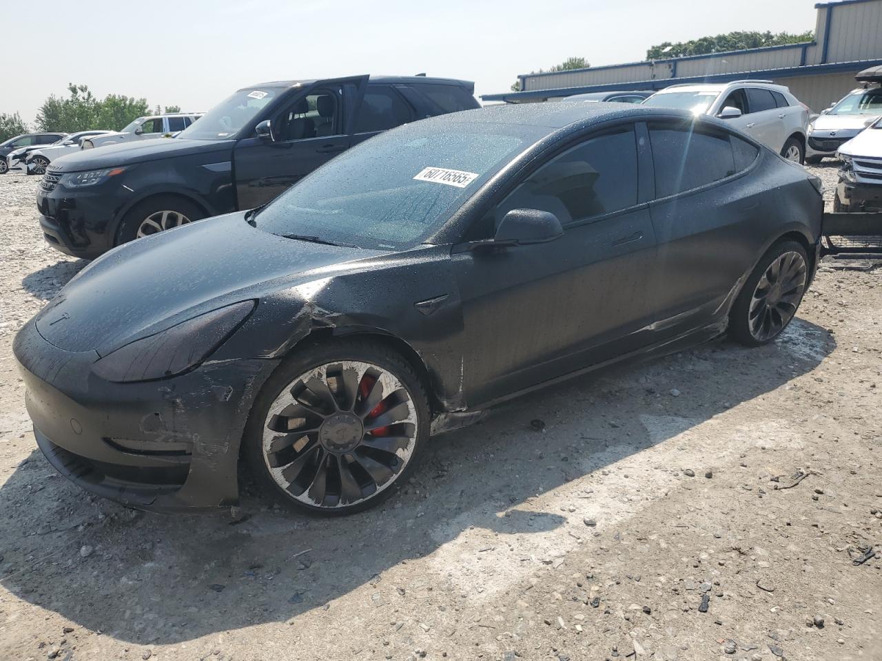 TESLA MODEL 3