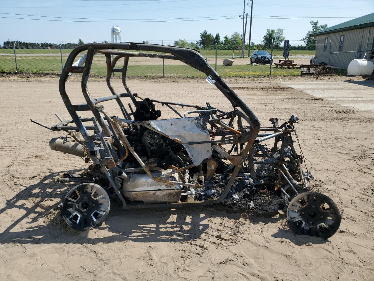 Lot #3191584011 2015 CAN-AM MAVERICK 1