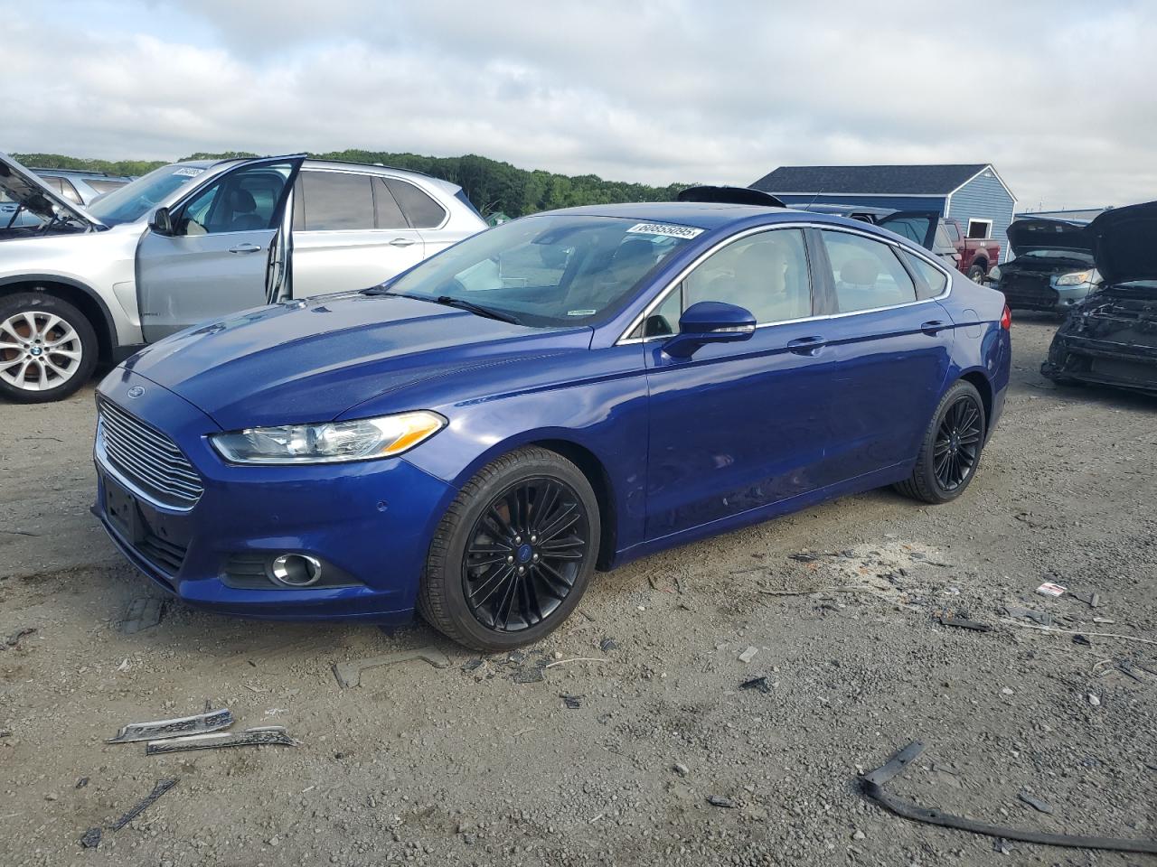 FORD FUSION SE