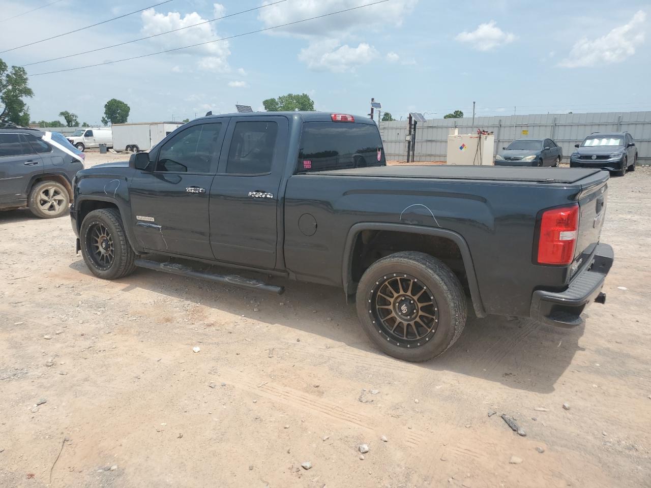GMC SIERRA C1500 SLE