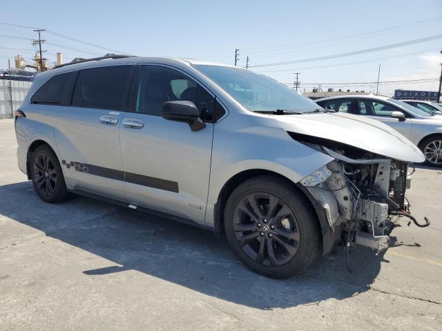 2021 TOYOTA SIENNA XSE 5TDXRKEC1MS039105