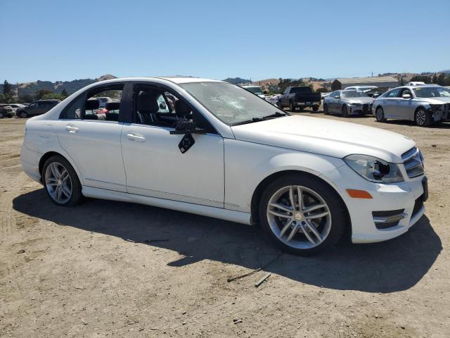 Vin: wddgf4hb7dg109262, lot: 61650305, mercedes-benz c-class 250 20134