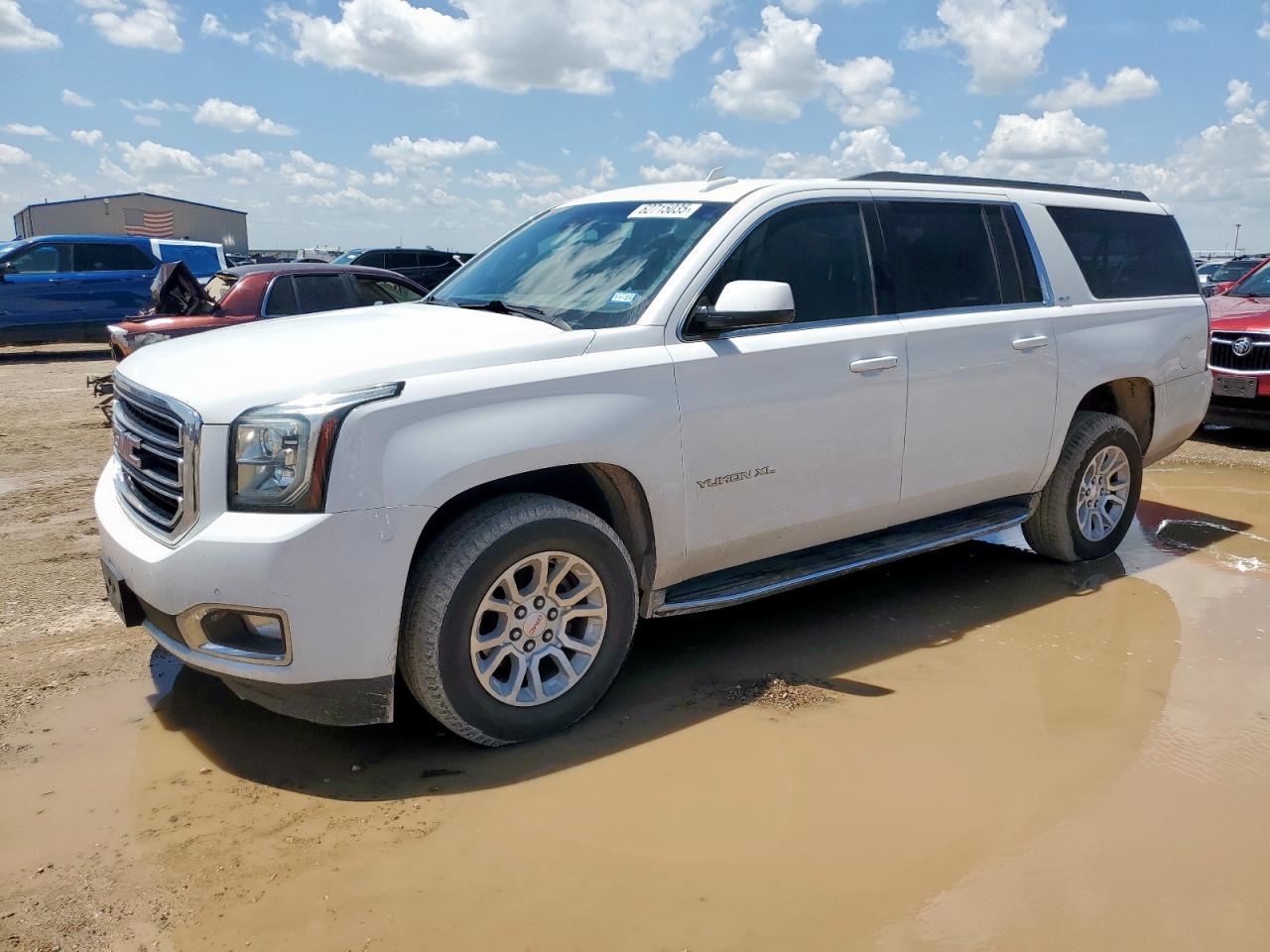 GMC YUKON C1500 SLT