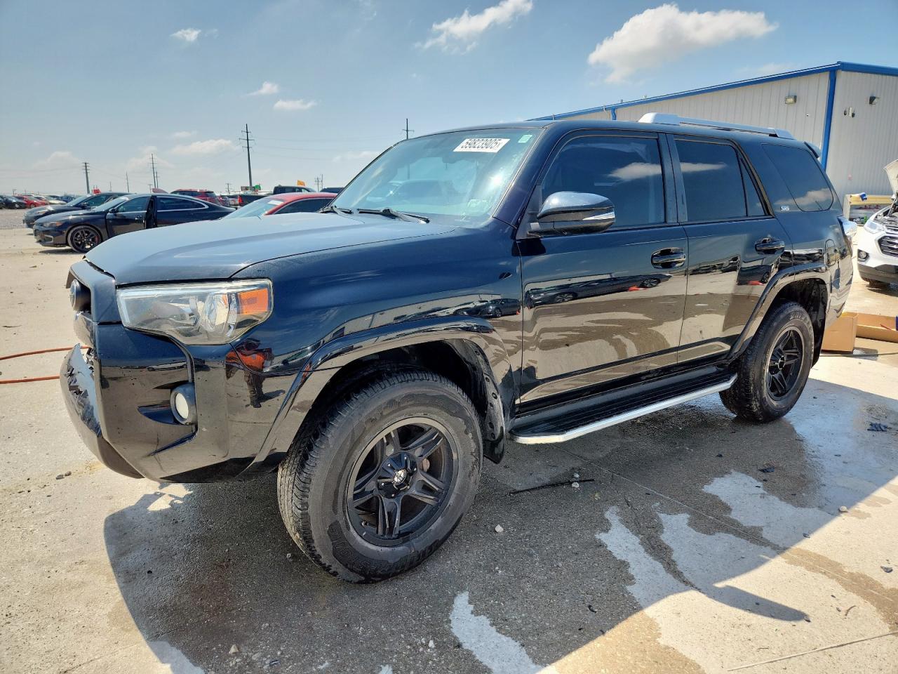 TOYOTA 4RUNNER SR5