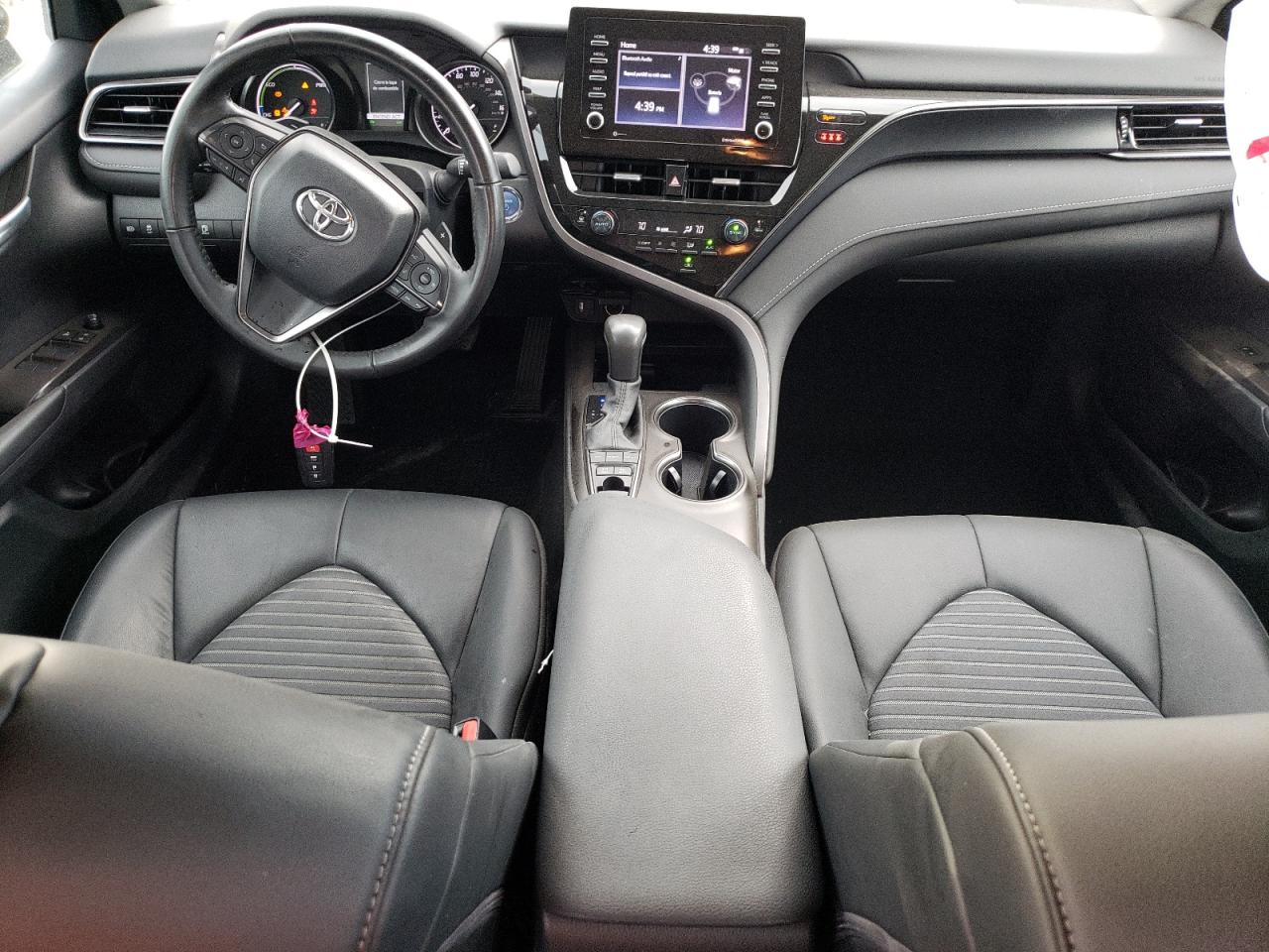 TOYOTA CAMRY SE NIGHT SHADE