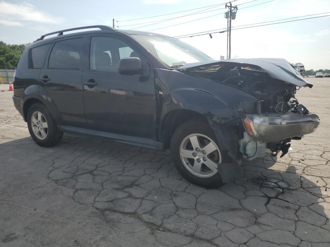 MITSUBISHI OUTLANDER ES