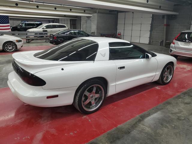 PONTIAC FIREBIRD 1997 white hatchbac gas 2G2FS22K8V2206806 photo #4