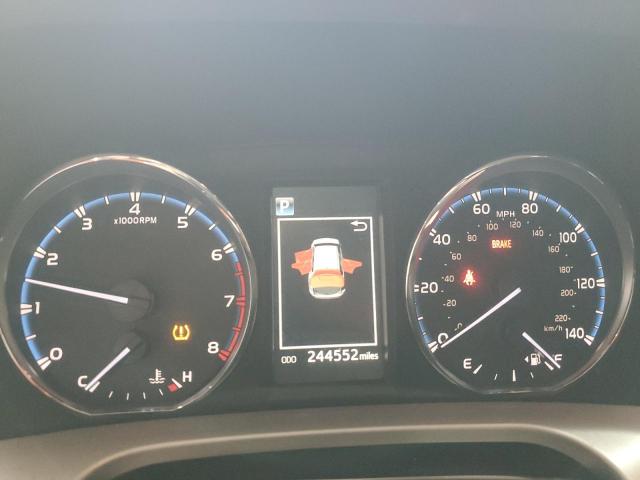 2016 TOYOTA RAV4 XLE - JTMRFREV6GJ055670