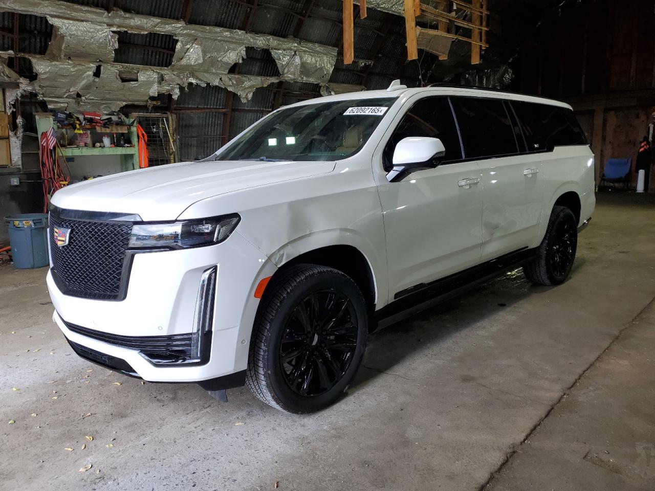 CADILLAC ESCALADE ESV SPORT