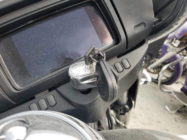 2021 HARLEY-DAVIDSON FLHX 1HD1KBC19MB630560