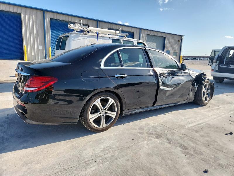 Vin: wddzf4jb7ja476499, lot: 61086285, mercedes-benz e-class 300 20183