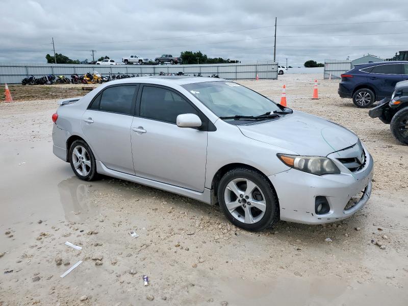 Vin: 2t1bu4ee9cc763718, lot: 60501685, toyota corolla base 20124