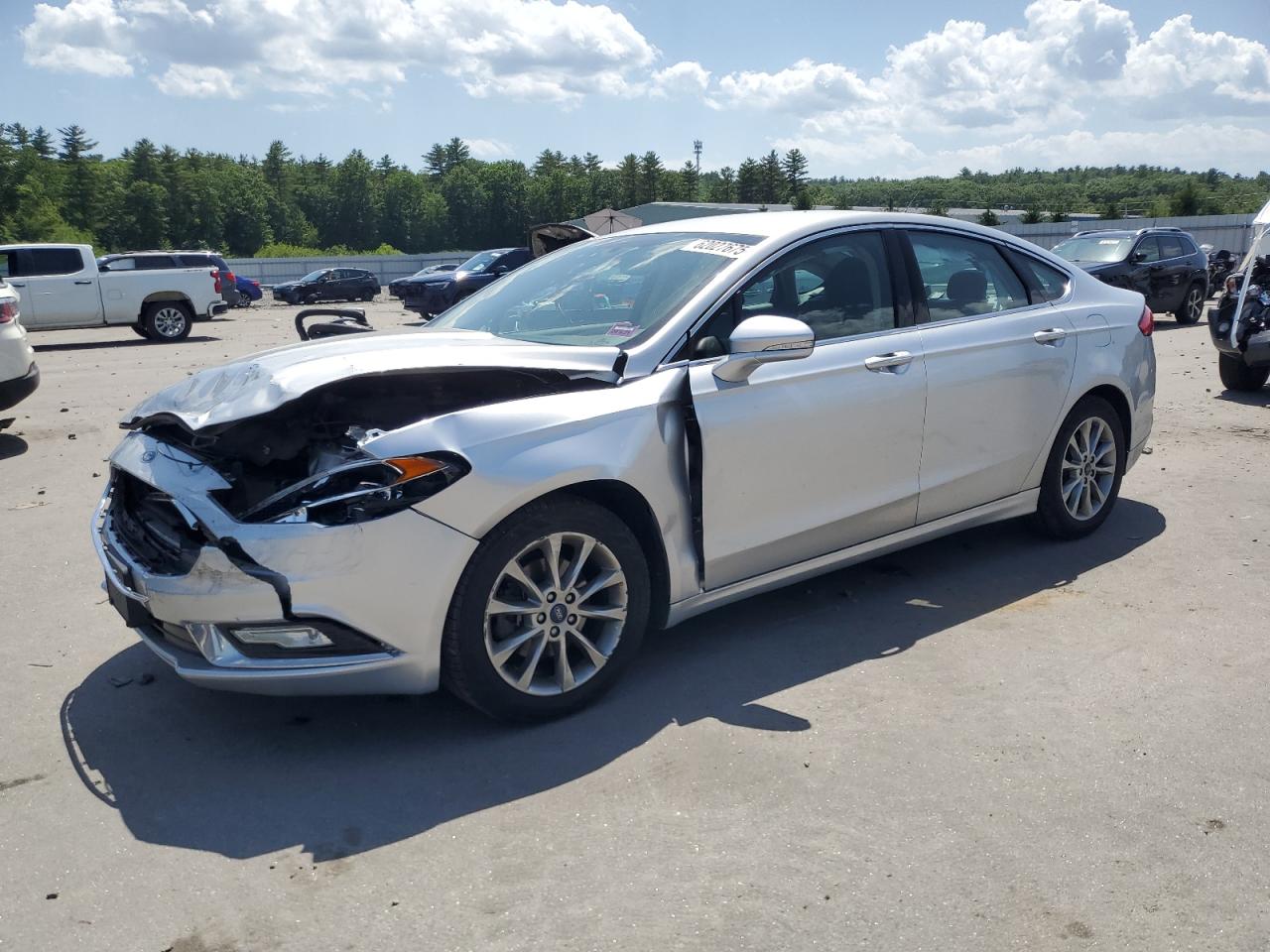 FORD FUSION SE