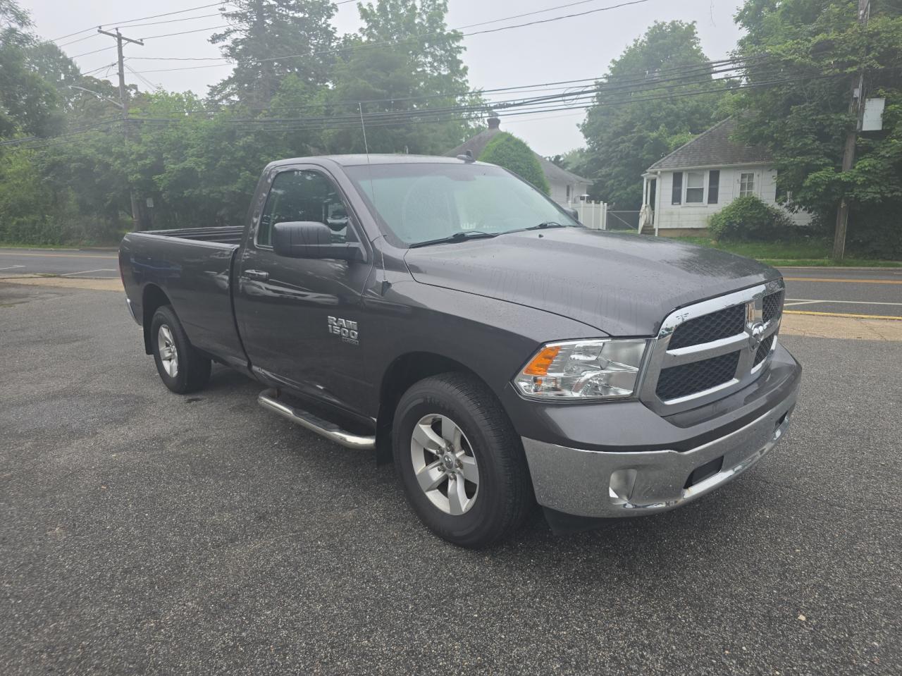 RAM 1500 SLT