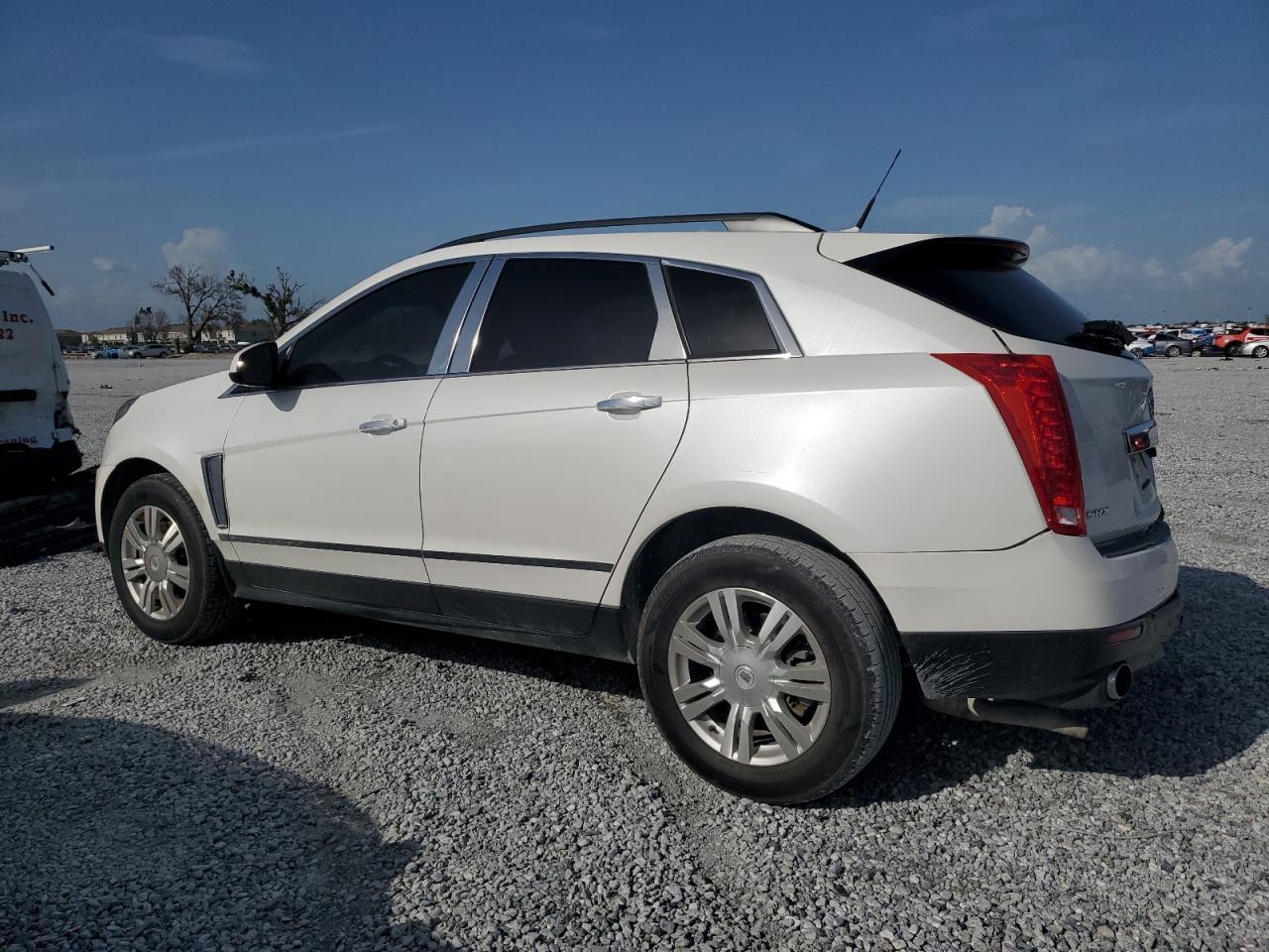 CADILLAC SRX